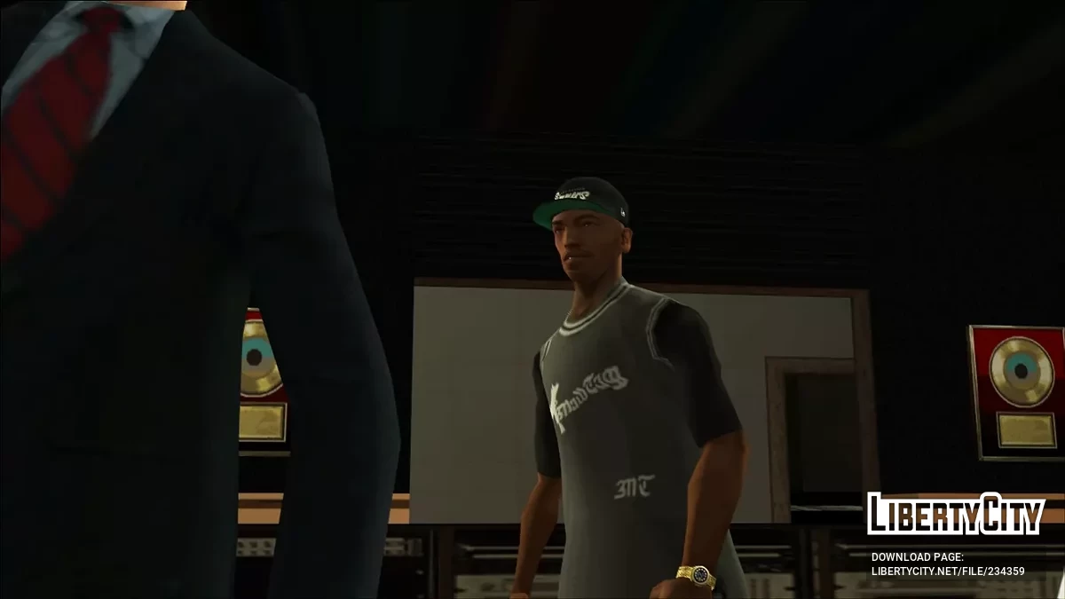 T-Shirt with Basketball Jersey / GTA San Andreas