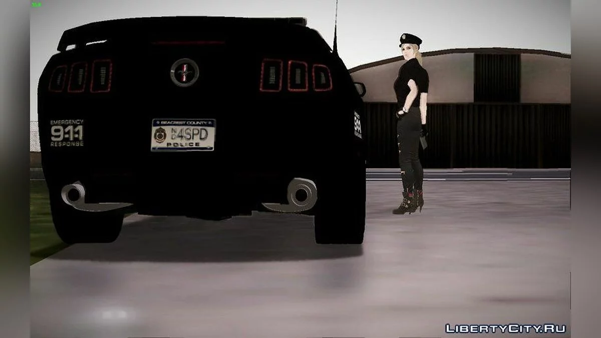 Ford Mustang Boss 302 2013 Police + Скин девушки копа / GTA San Andreas