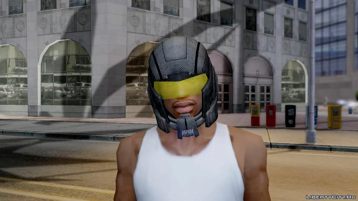 Шлемы из Mass Effect / GTA San Andreas