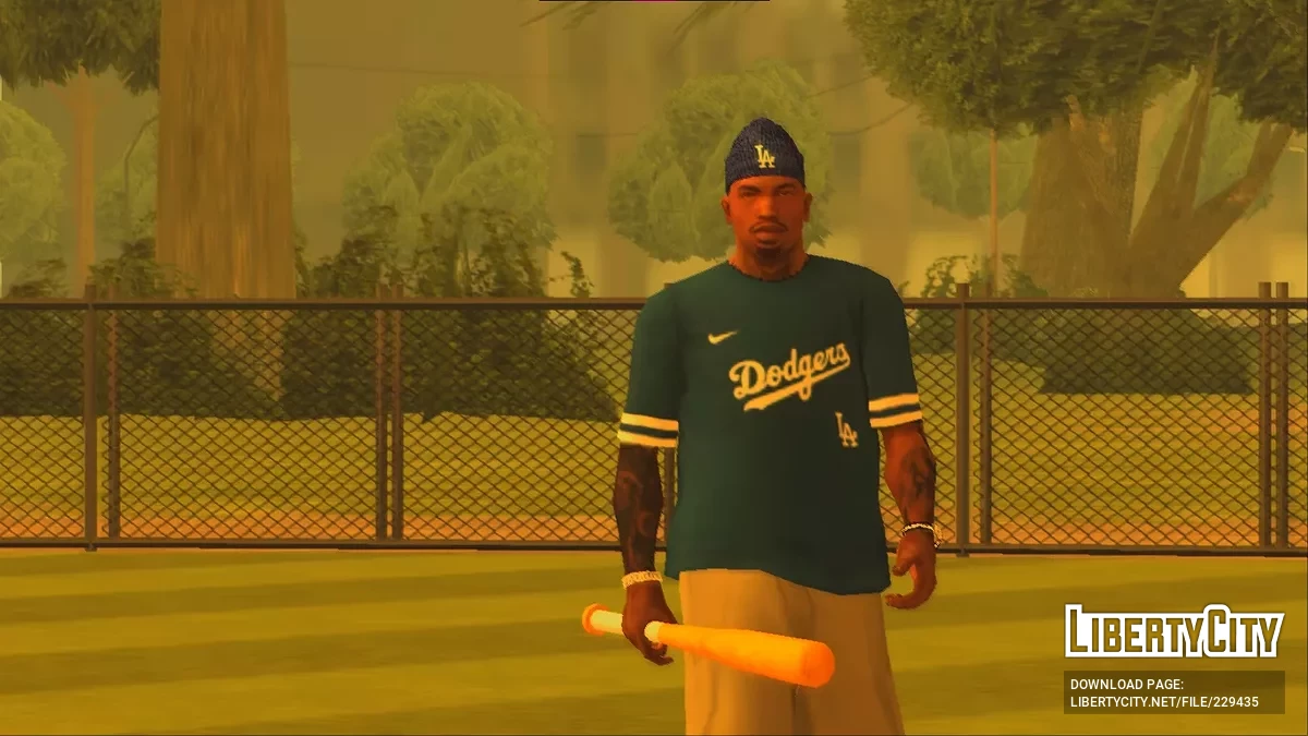 Длинные шапки Скаллы для CJ / GTA San Andreas