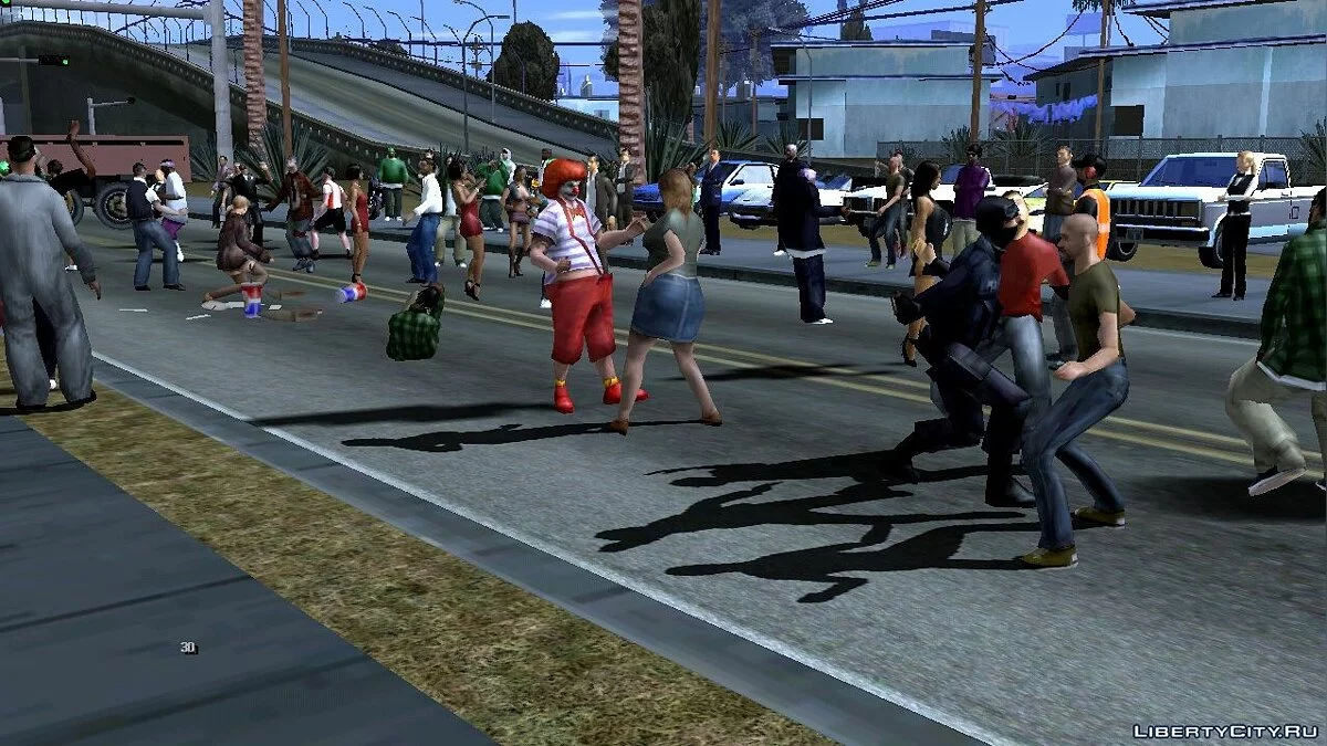 Большая вечеринка, возле дома Биг Смоука / GTA San Andreas (iOS, Android)