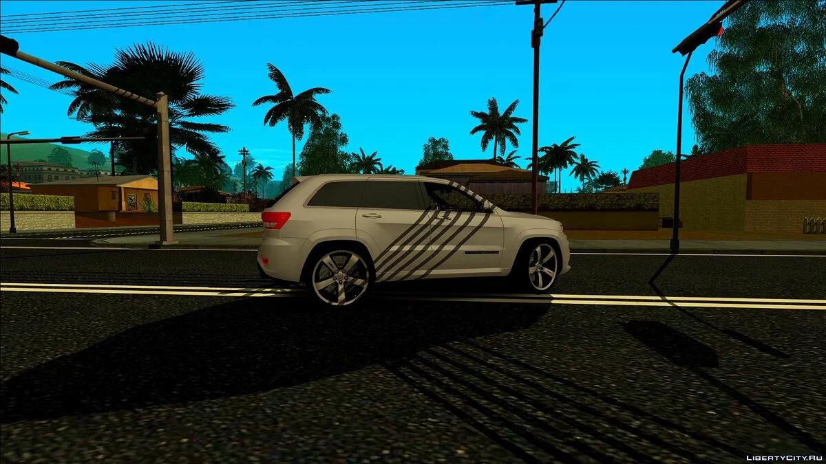 Jeep Grand Cherokee Srt8 2013 / GTA San Andreas