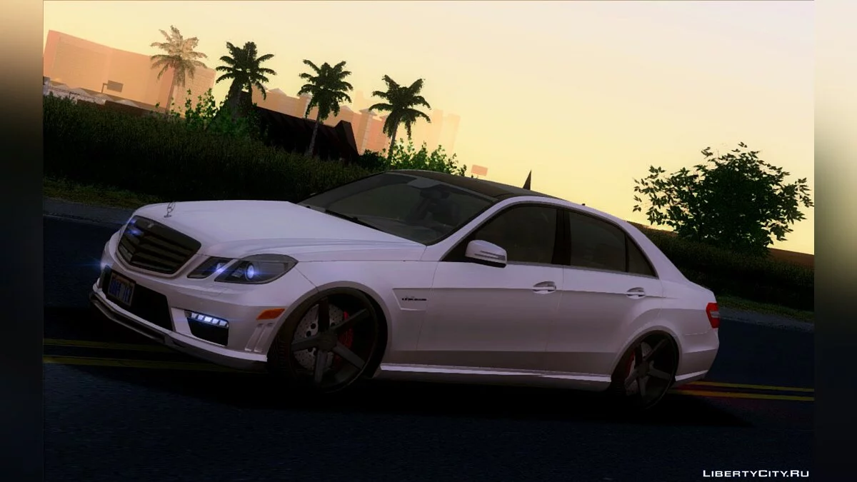2011 Mercedes-Benz E63 AMG Vossen v1.0 / GTA San Andreas