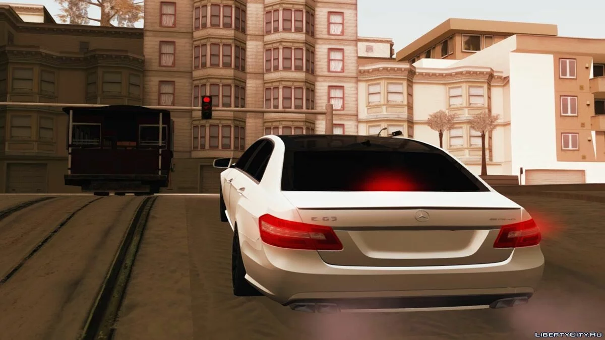 Mercedes-Benz E63 W212 V1.2 / GTA San Andreas