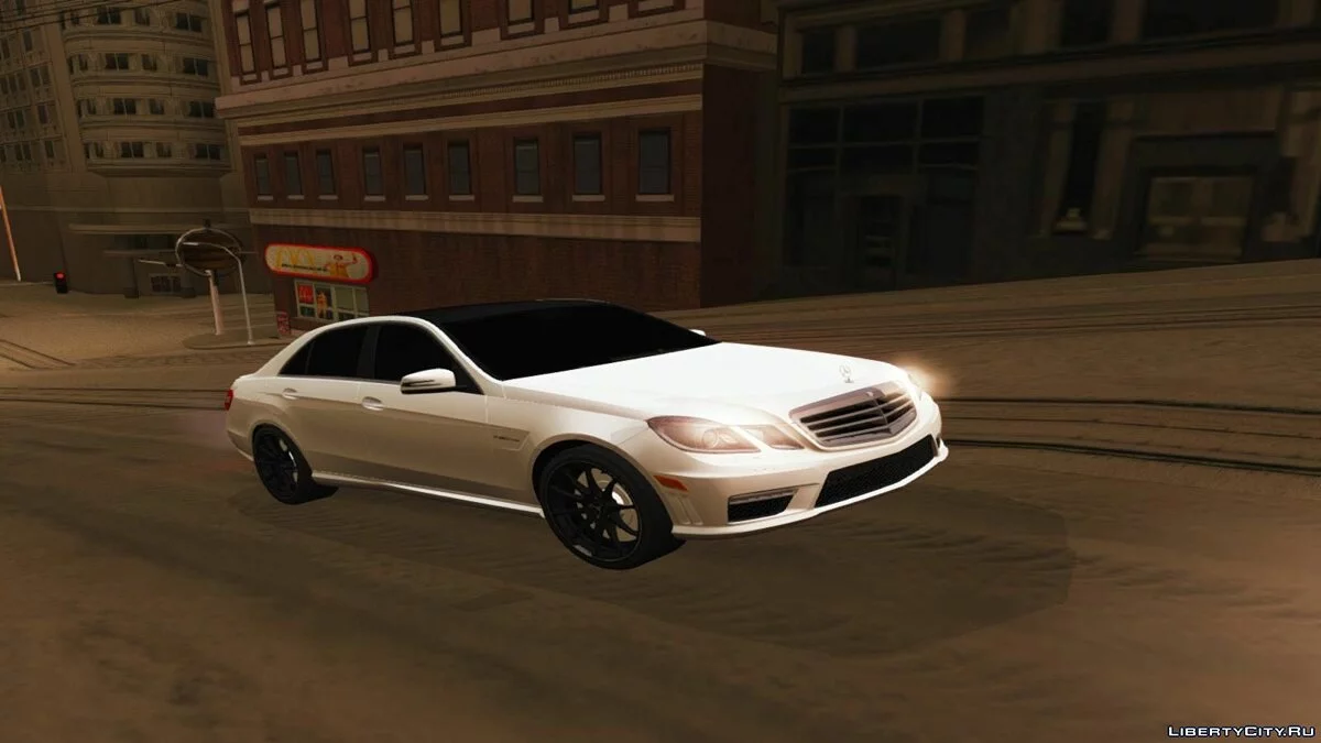 Mercedes-Benz E63 W212 V1.2 / GTA San Andreas