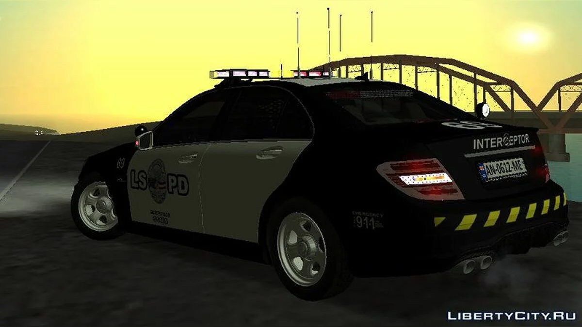 Mercedes-Benz C63 AMG 2010 Police / GTA San Andreas