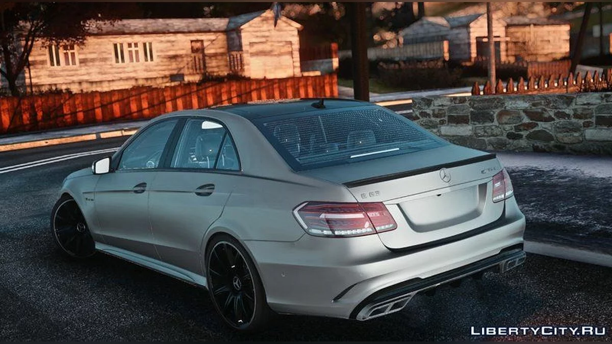 Mercedes Benz E 63 AMG 2013 / GTA San Andreas