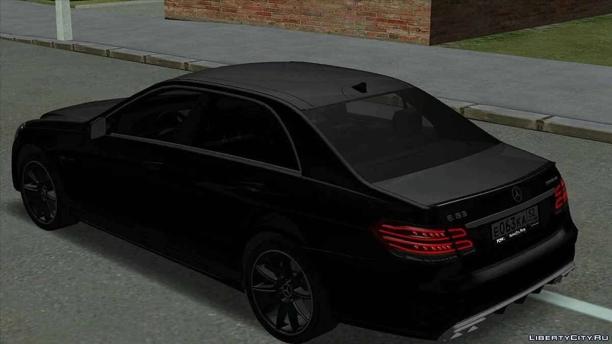 Mercedes-Benz E63 AMG / GTA San Andreas