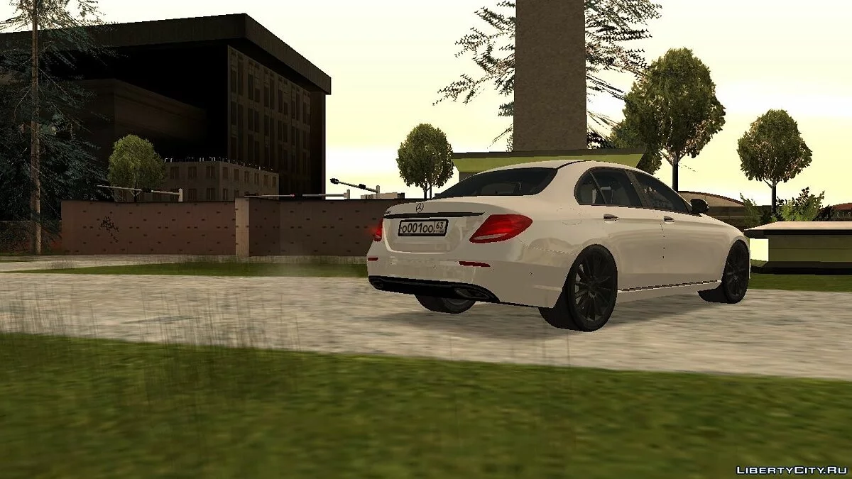Mercedes-Benz E200 / GTA San Andreas