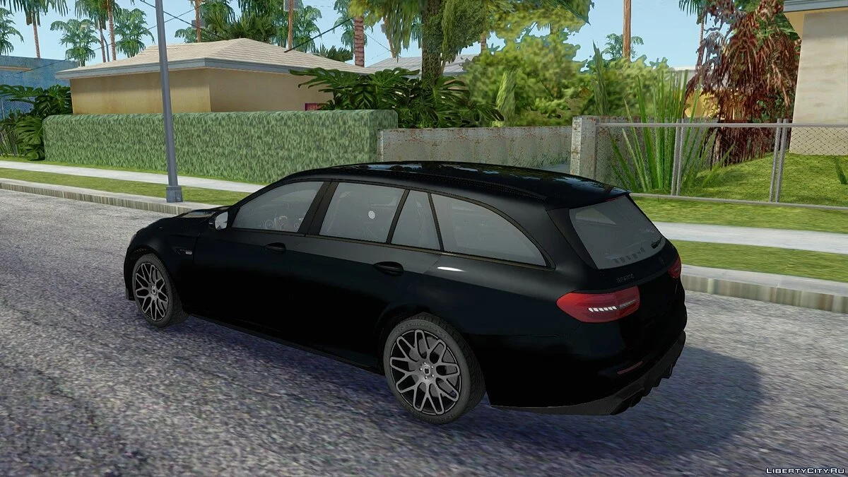 Mercedes-Benz E700 Brabus W213 Estate / GTA San Andreas