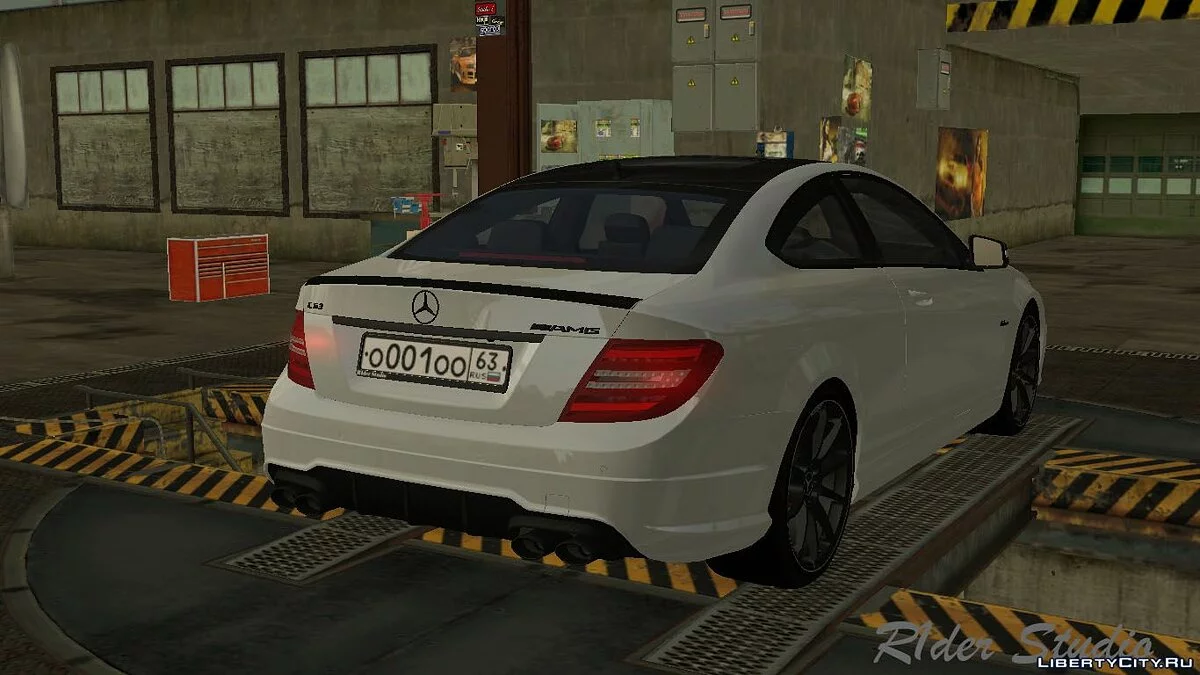 Mercedes-Benz C63 AMG W204 Coupe с тюнингом / GTA San Andreas