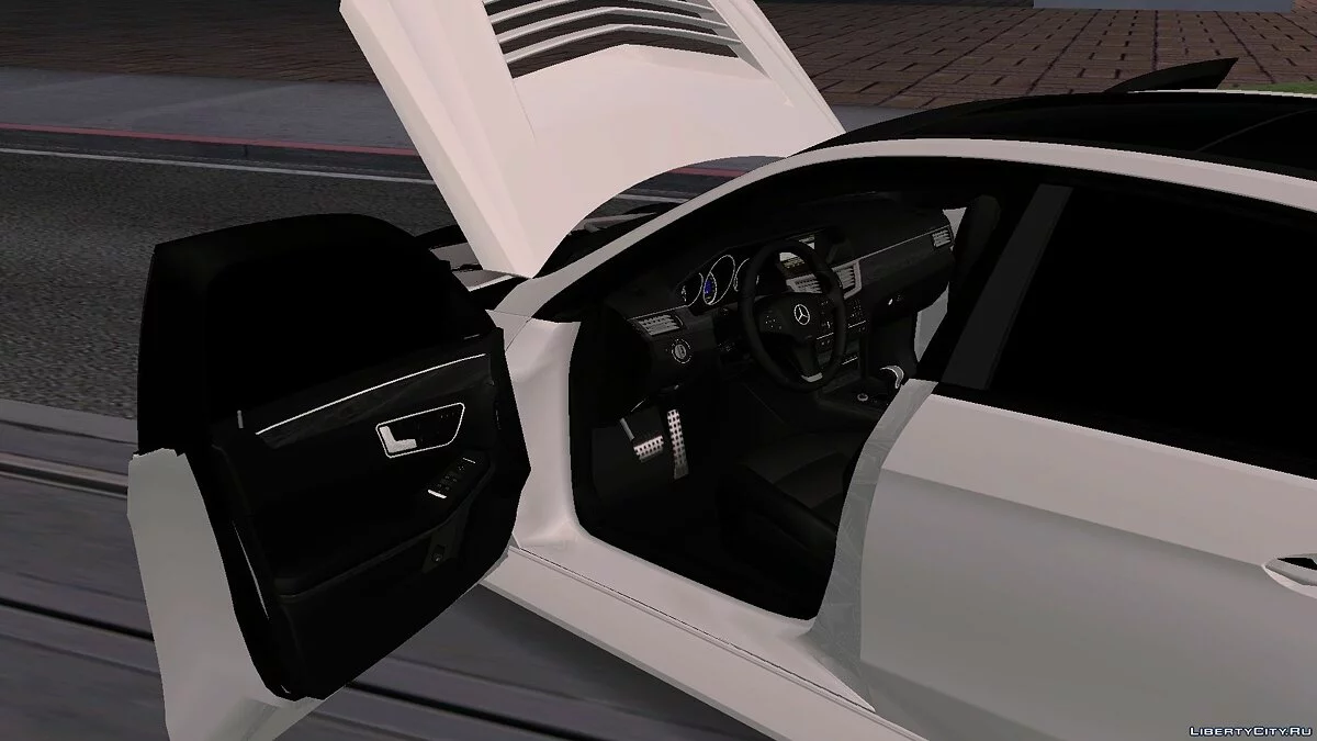 Mercedes-Benz E63 w212 (AMG / BRABUS) / GTA San Andreas