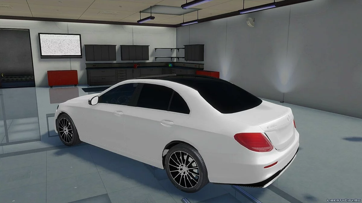Mercedes Benz E Class 2016 AMG / GTA San Andreas