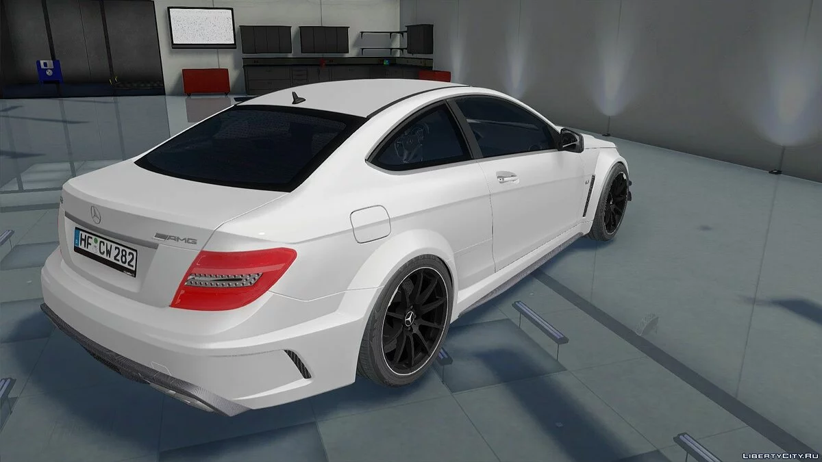 Mercedes-Benz C63 AMG Black Series 2012 / GTA San Andreas