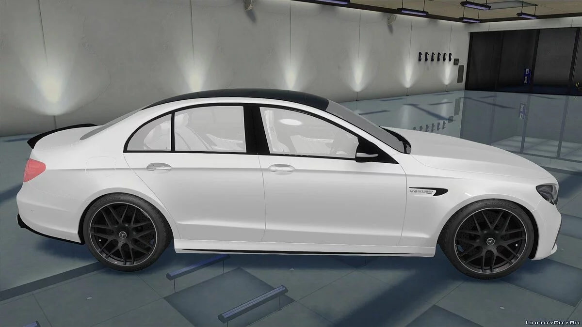 Mercedes-Benz E63 W213 / GTA San Andreas