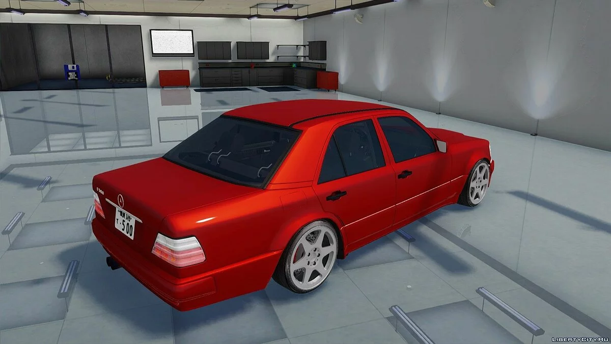 Mercedes-Benz E500 W124 / GTA San Andreas