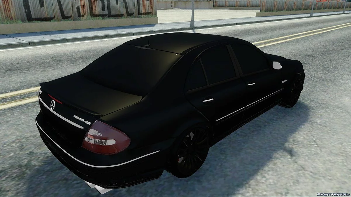 Mercedes-Benz E63 W211 / GTA San Andreas