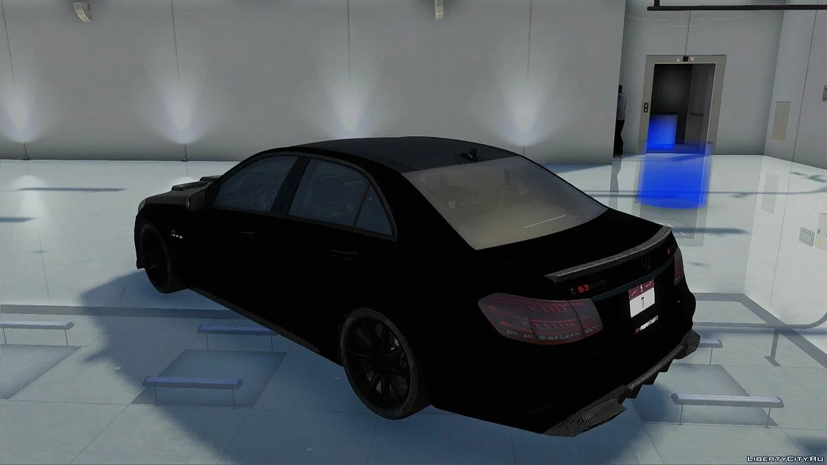 Mercedes-Benz E63 W212 PP Performance / GTA San Andreas