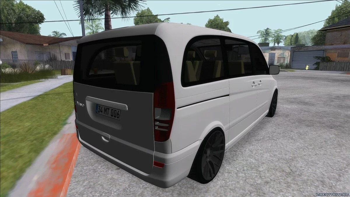 Mercedes-Benz Viano 2010 / GTA San Andreas