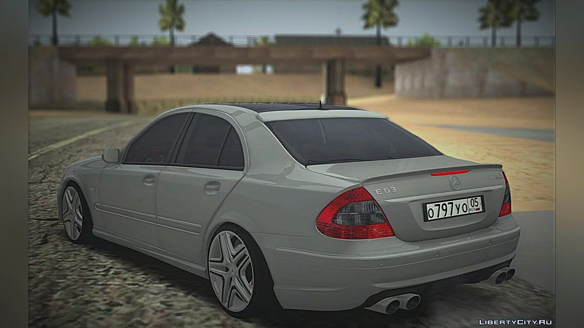 Mercedes-Benz E280 W211 / GTA San Andreas