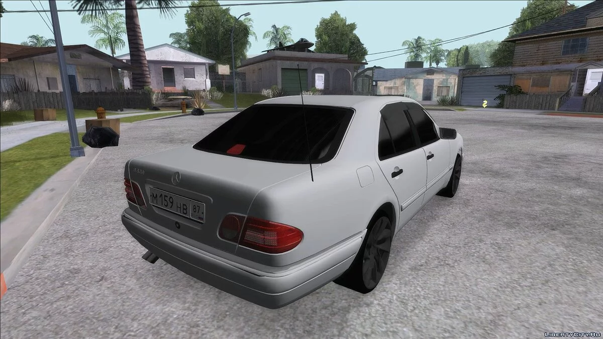 Mercedes-Benz E420 / GTA San Andreas