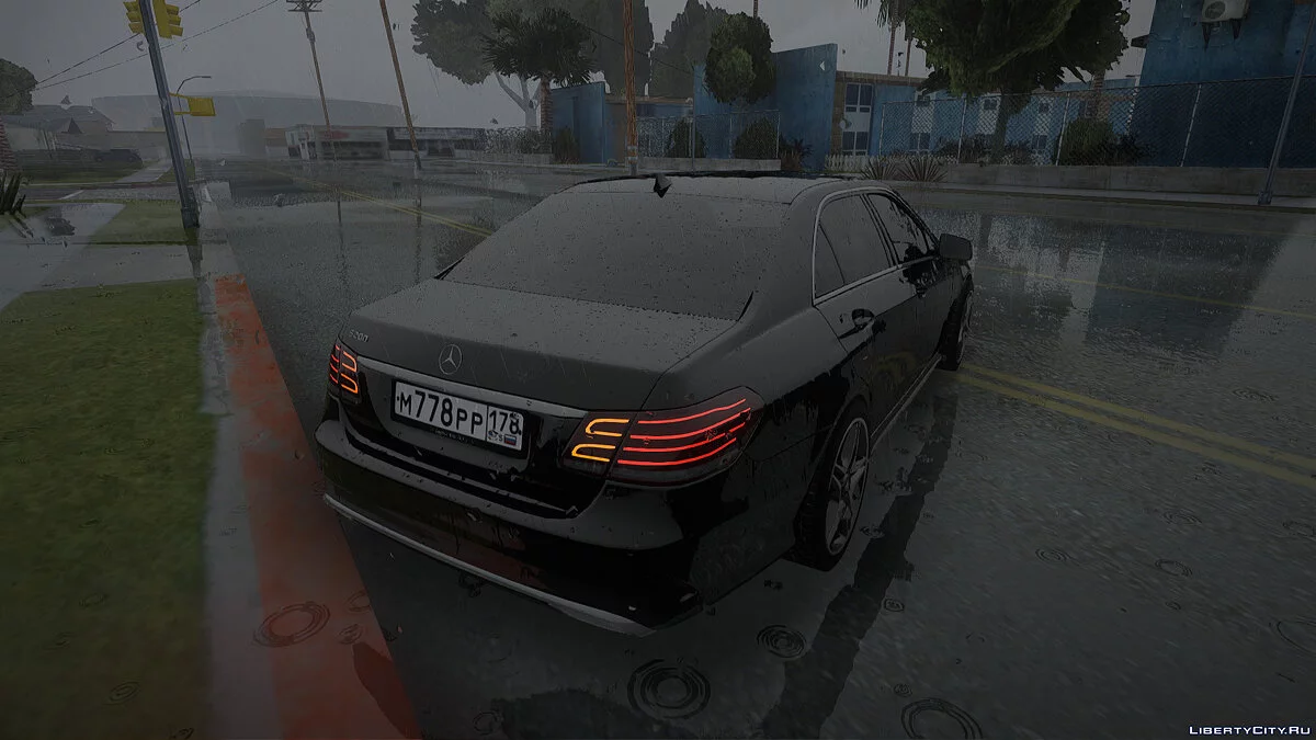 Mercedes-Benz E500 / GTA San Andreas