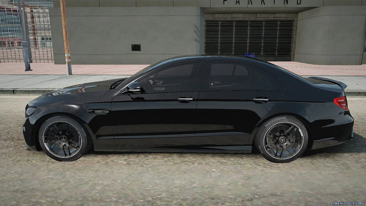 Mercedes-Benz E63s AMG / GTA San Andreas