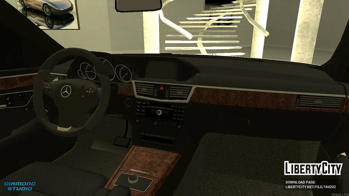 Mercedes-Benz E500 W212 + CCD / GTA San Andreas