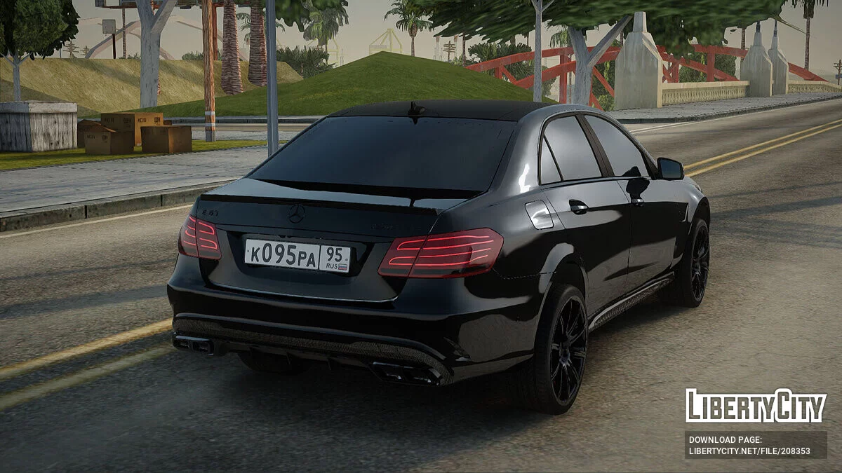 Mercedes-Benz E500 / GTA San Andreas