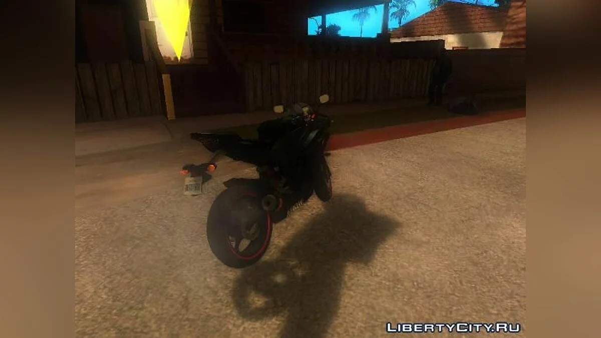 Yamaha R25 Black Edition / GTA San Andreas