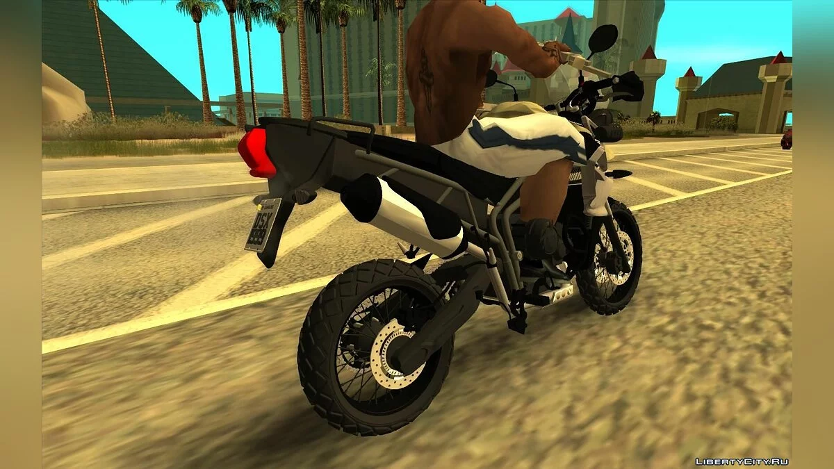 Triumph Tiger 800xc+Leve  / GTA San Andreas