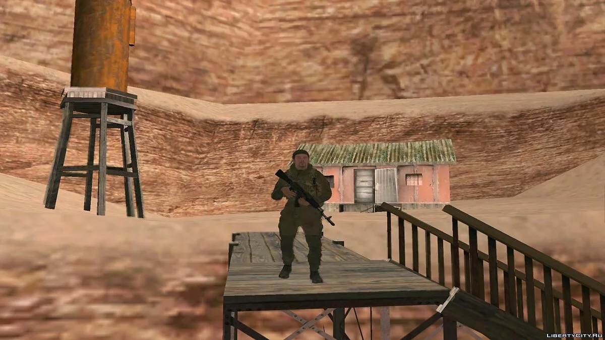 Боец ВС РФ в камуфляже 