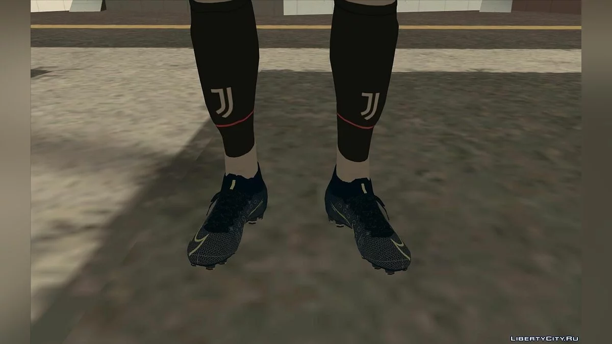 Криштиану Роналду из игры Efootball PES 2020 / GTA San Andreas