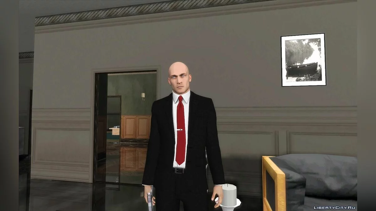 Агент 47 из игры Hitman 2016 / GTA San Andreas