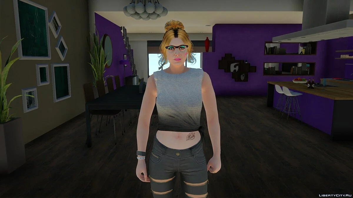Рандомный скин девушки Outher 3 из GTA Online / GTA San Andreas