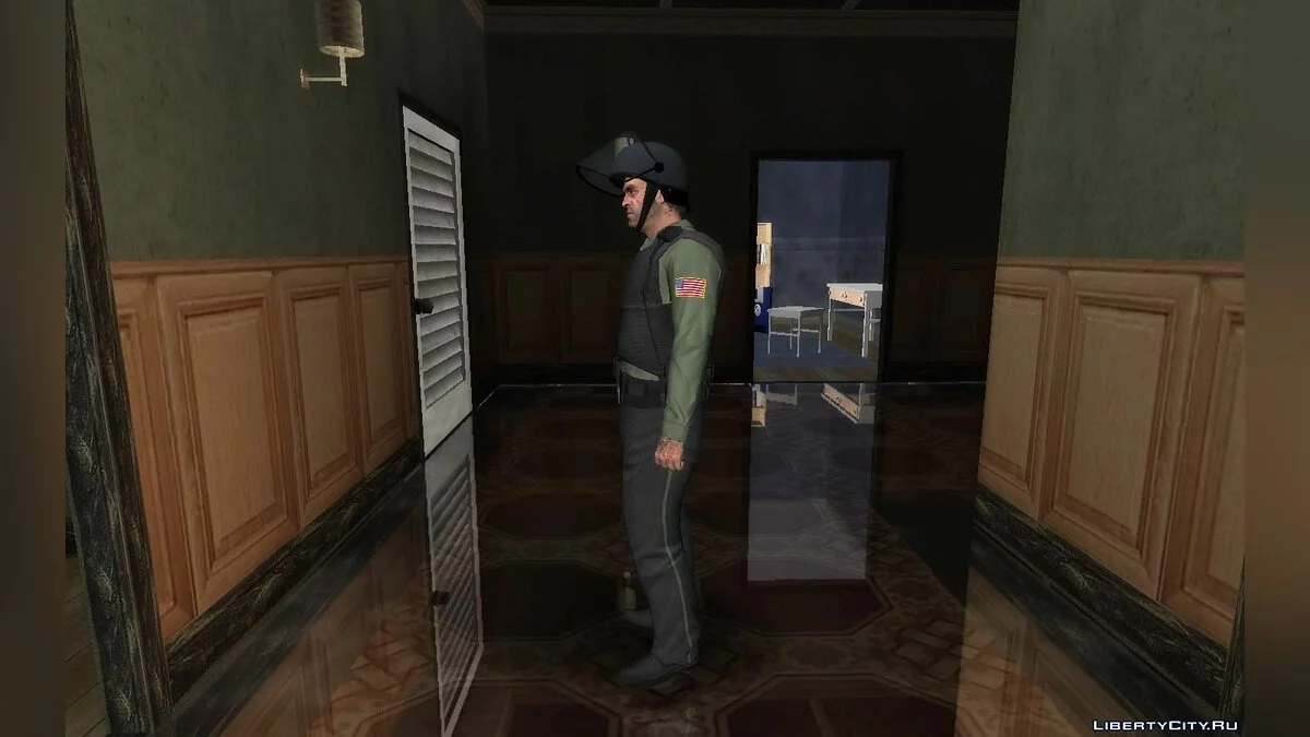 Тревор Филипс в одежде Maze Bank Heist  / GTA San Andreas