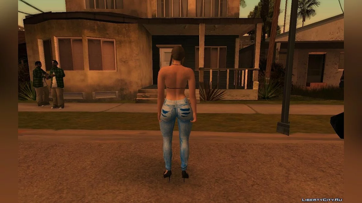 Сексуальная девушка из GTA Online / GTA San Andreas