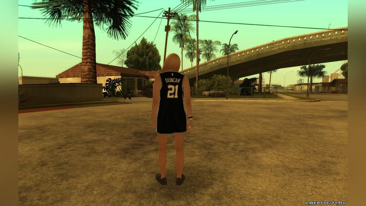 Рандомный женский скин из GTA Online #4 (В форме Сан-Антонио Сперс) / GTA San Andreas