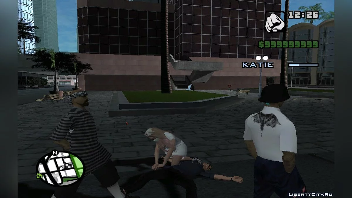 Рандомный скин девушки из GTA Online, в сексуальном наряде медсестры (Хэллоуин) / GTA San Andreas