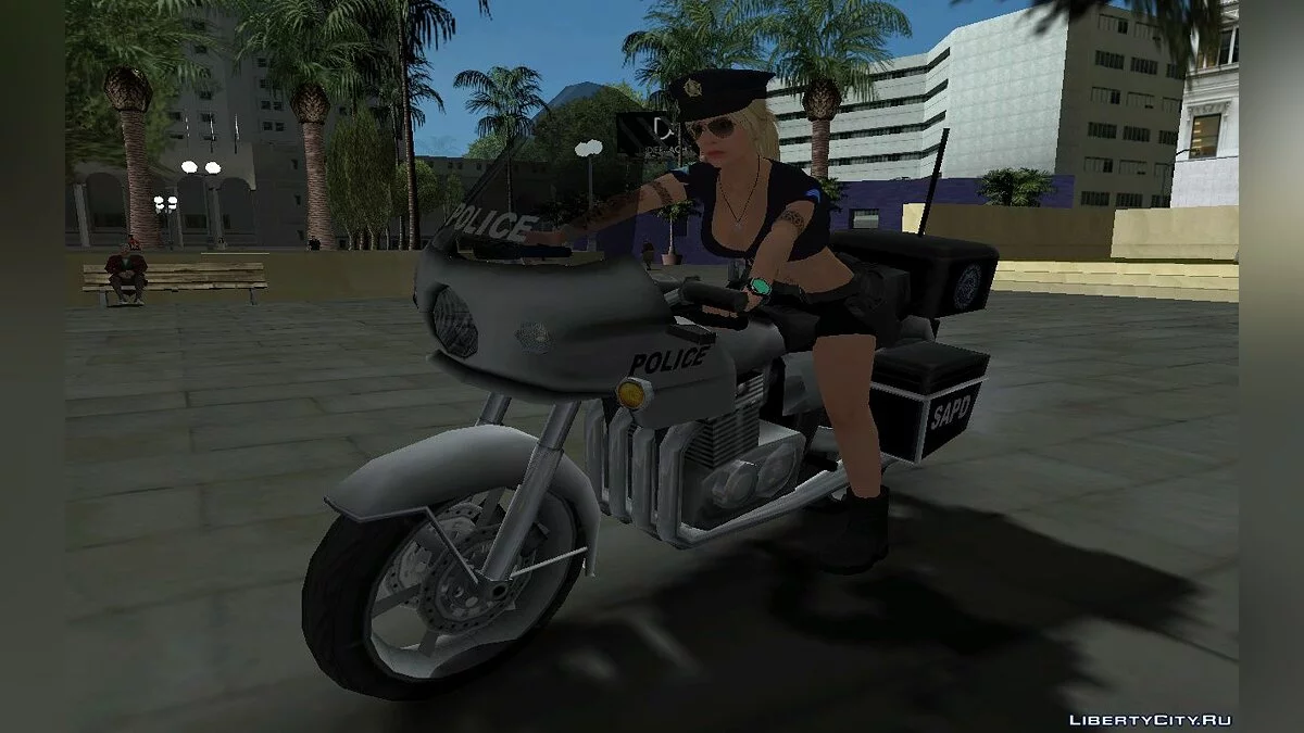 Трейси Де-Санта из GTA 5 в форме копа V1 / GTA San Andreas