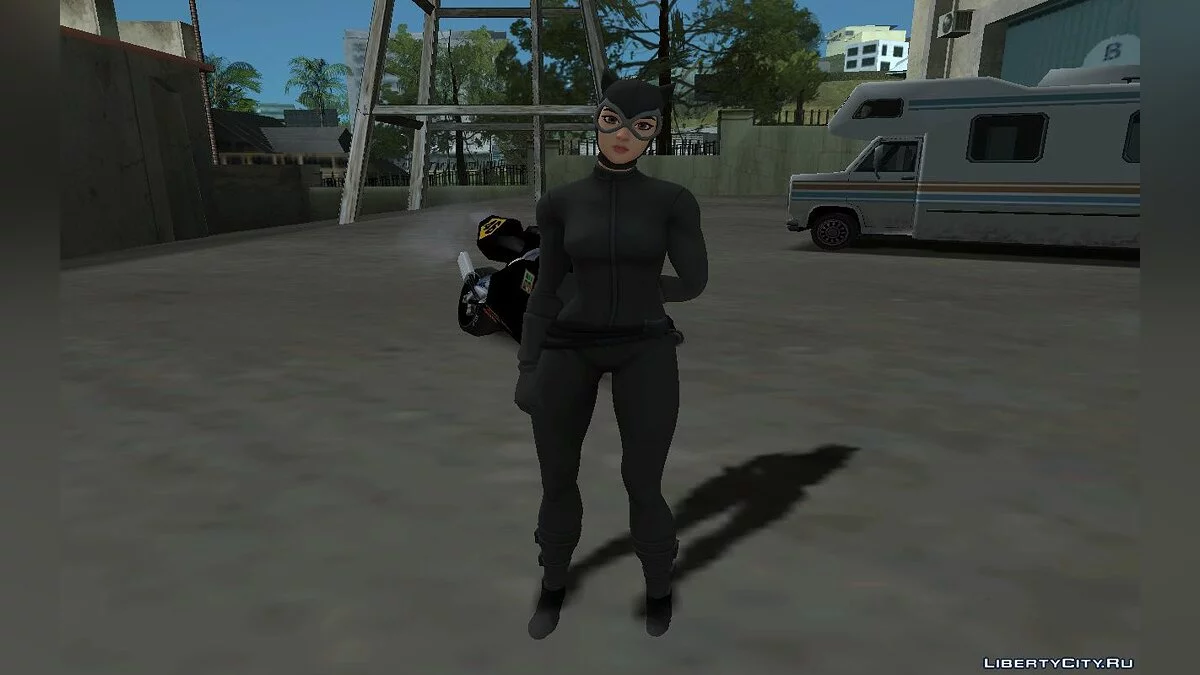 Женщина-кошка из игры Фортнайт / GTA San Andreas