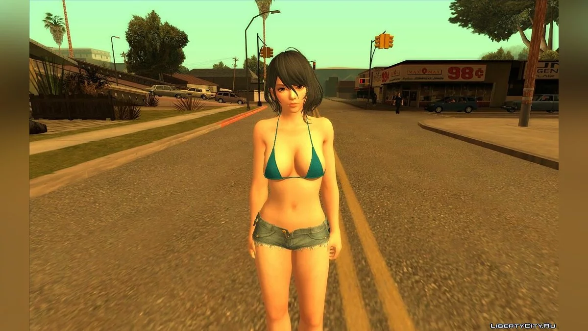 Тамаки в коротких шортах / GTA San Andreas