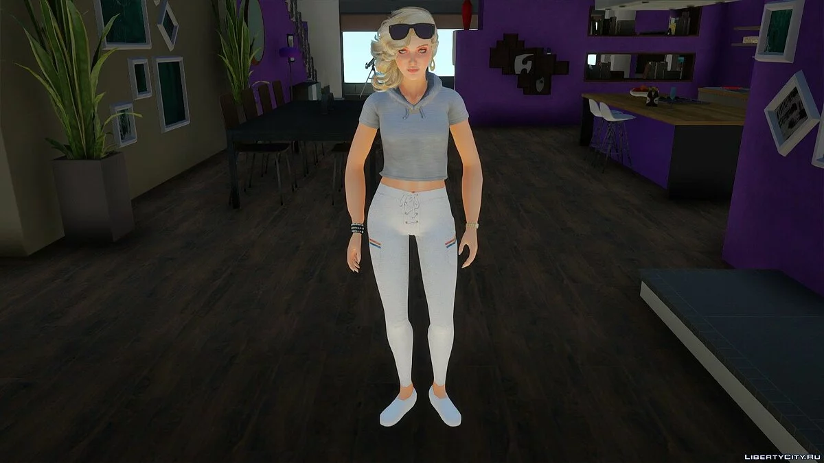 Лана в спортивной одежде из Sims 4 / GTA San Andreas