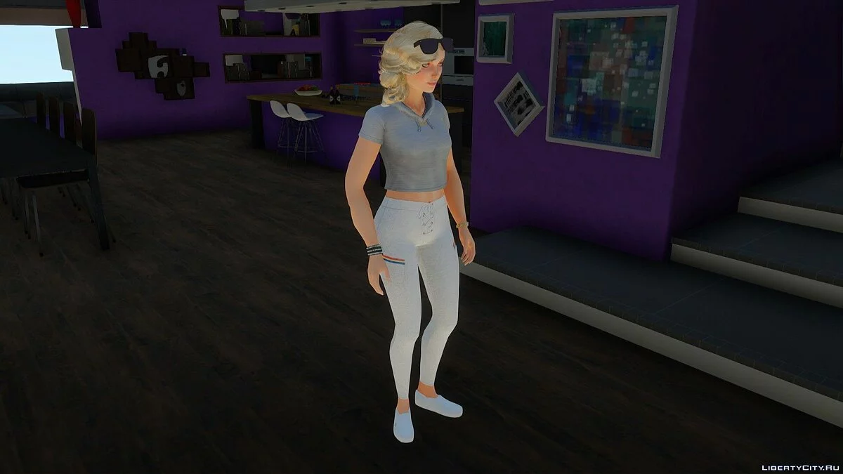 Лана в спортивной одежде из Sims 4 / GTA San Andreas