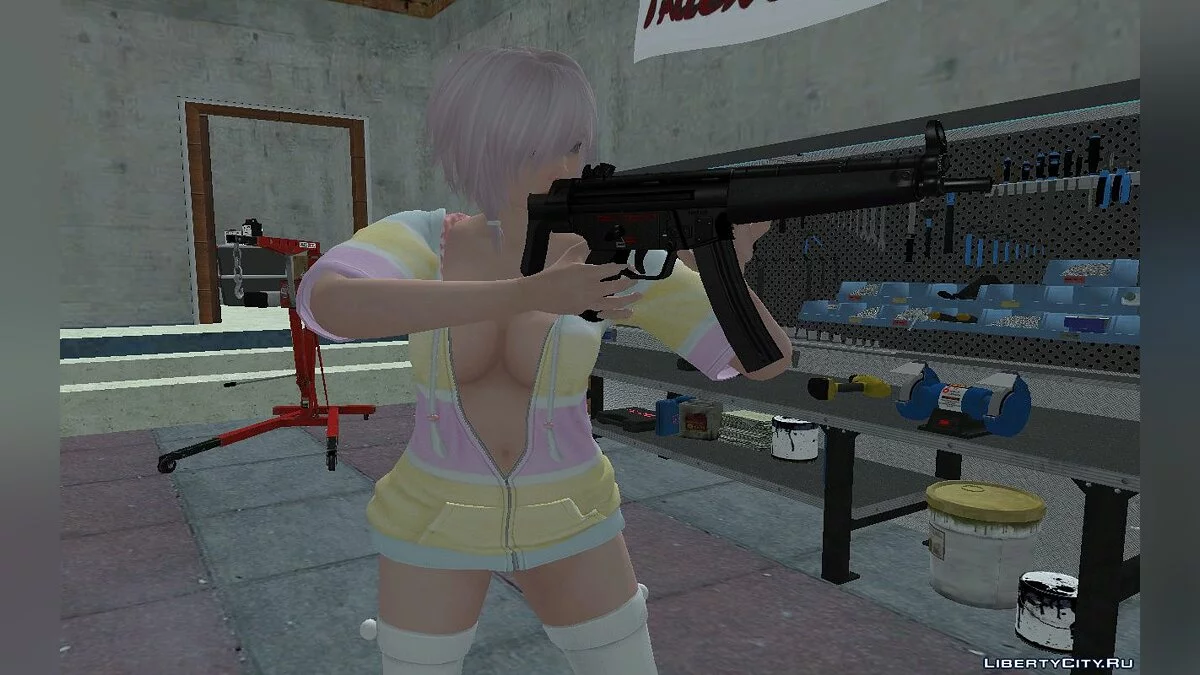 Luna Loose Fluffy Parka / GTA San Andreas