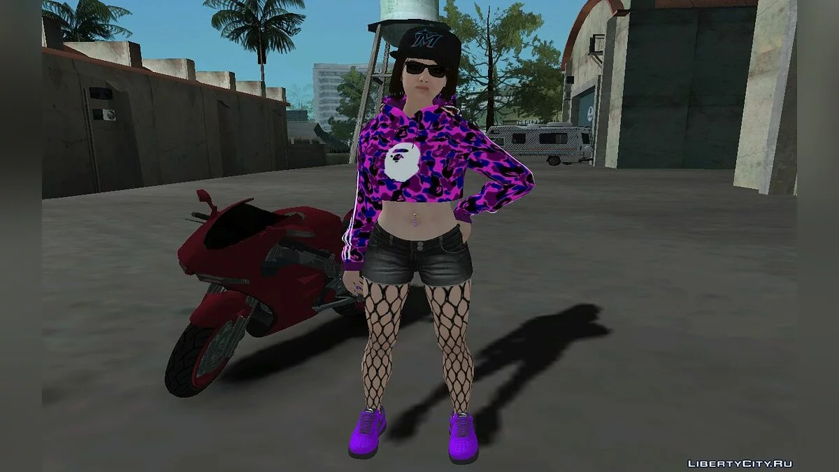 Девушка-ассистент из GTA Online v3 / GTA San Andreas