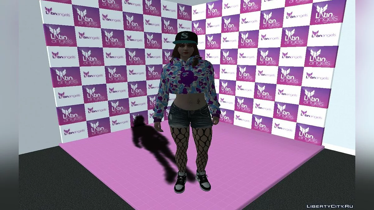 Рандомный женский скин из GTA Online  / GTA San Andreas