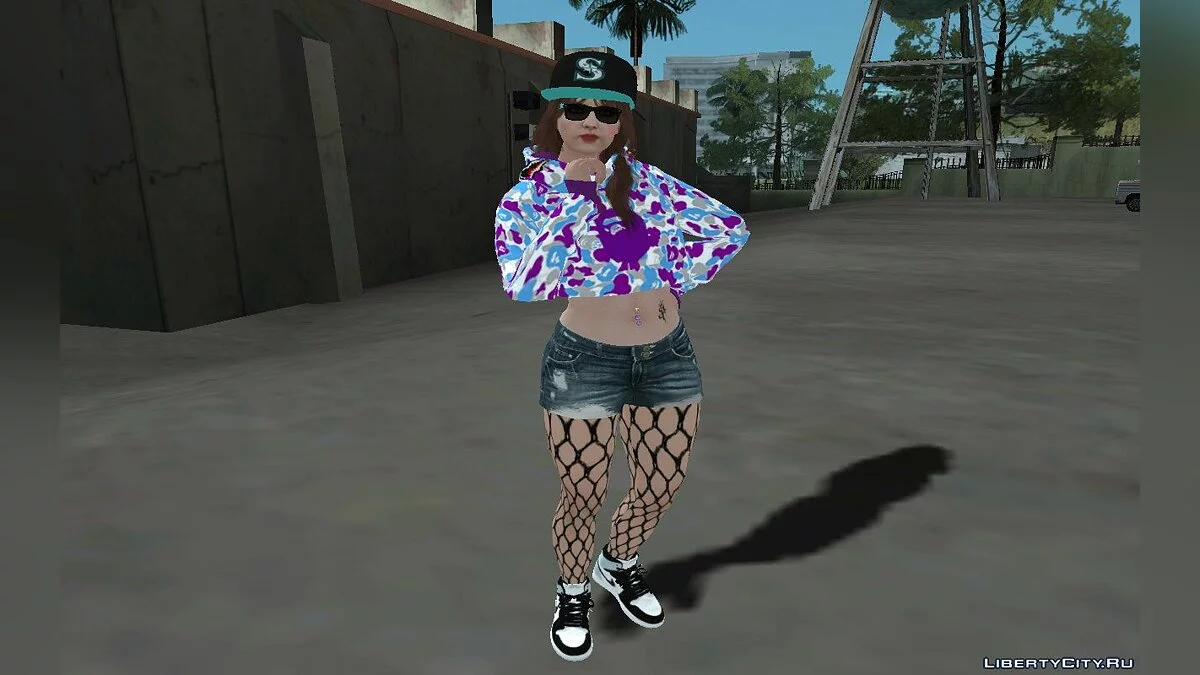 Рандомный женский скин из GTA Online  / GTA San Andreas