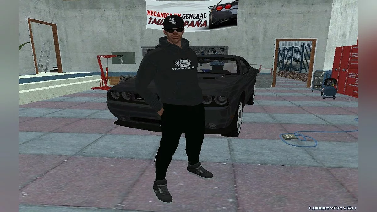 Новый Swmotr3 v1 в наряде из DLC Los Santos Tuners / GTA San Andreas