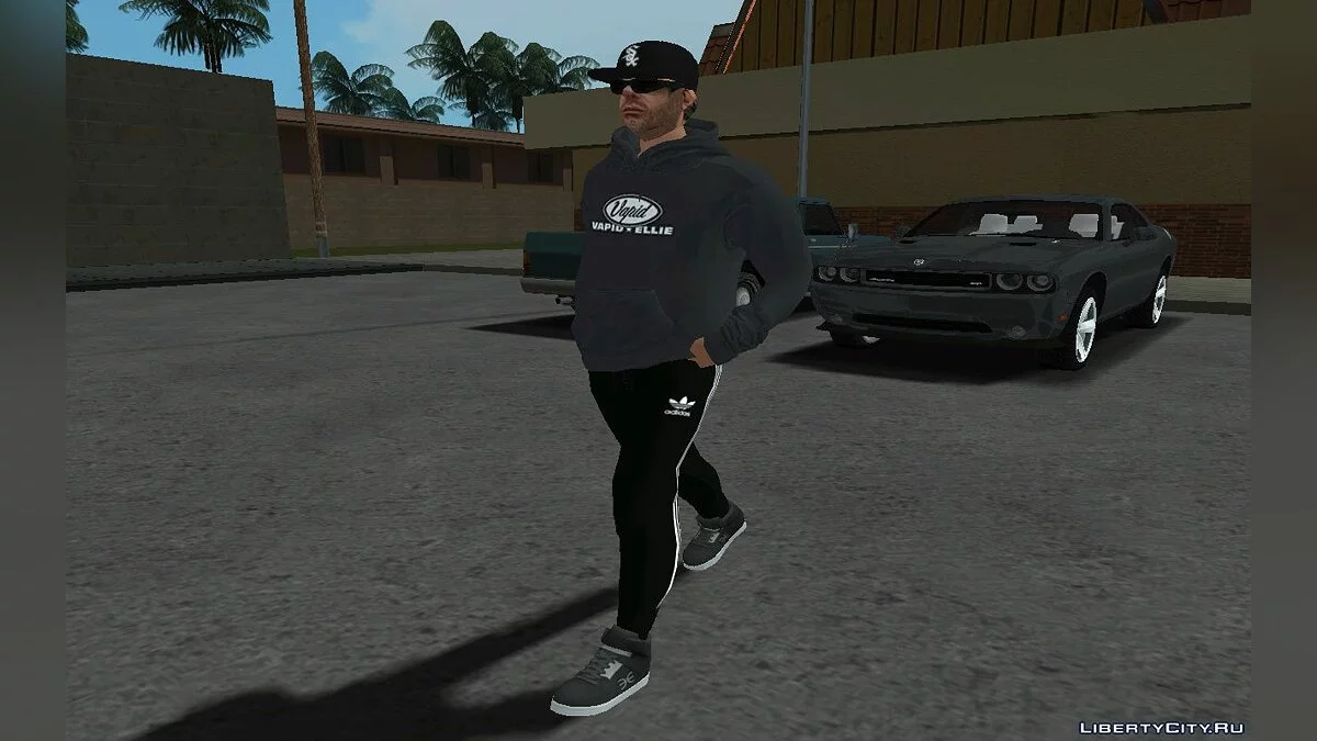 Новый Swmotr3 v1 в наряде из DLC Los Santos Tuners / GTA San Andreas